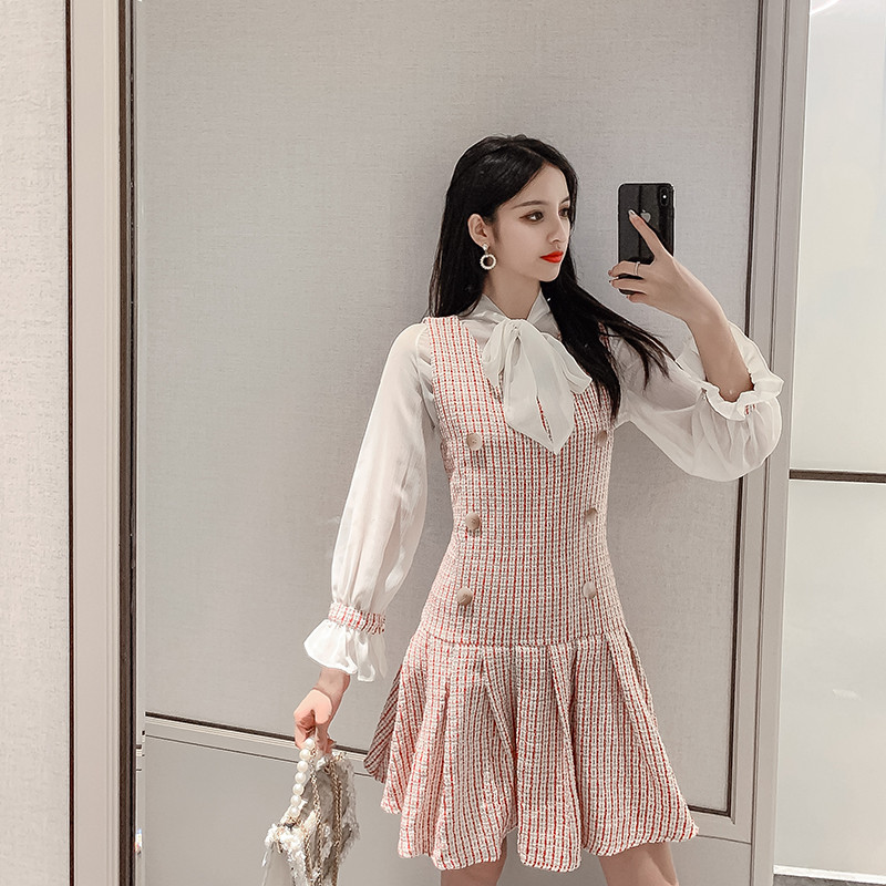 Rochie de dama moderna in carouri in doua culori cu maneci lungi