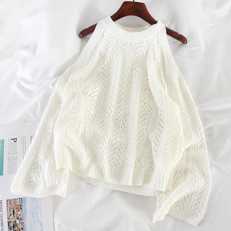 Pulover de dama modern cu umerii goi in negru, verde si alb