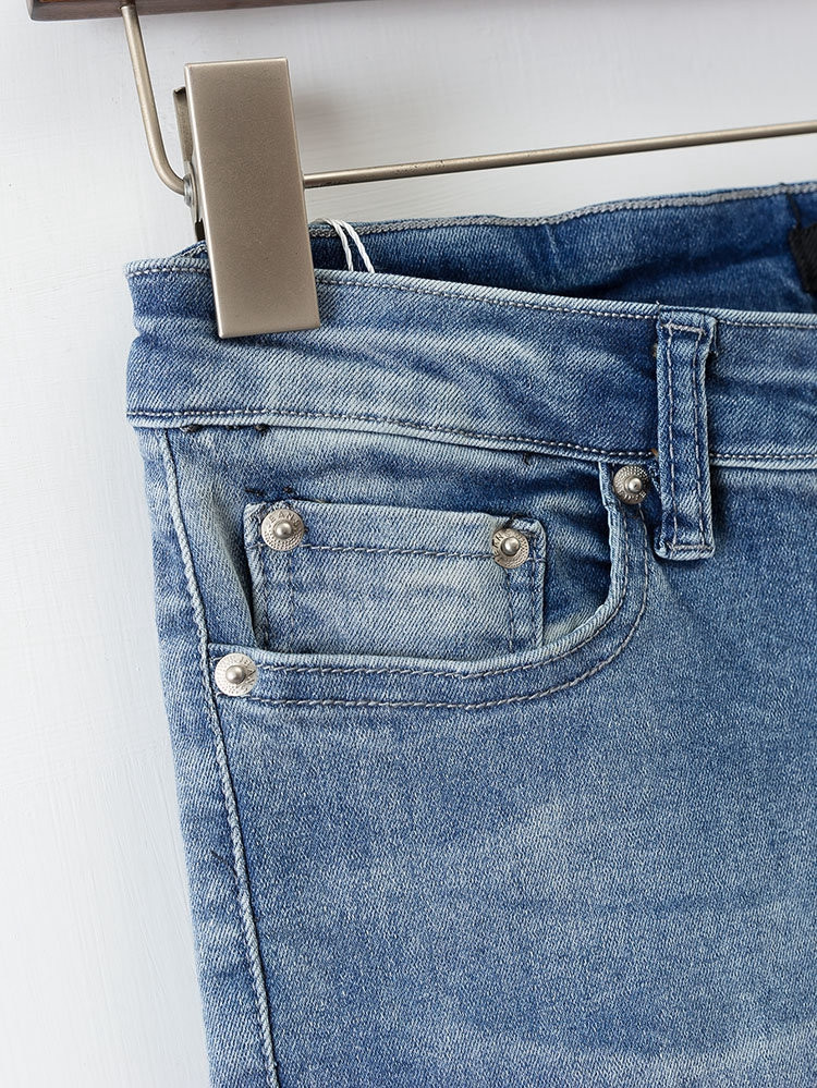 Blugi de dama cu talie inalta - model slim