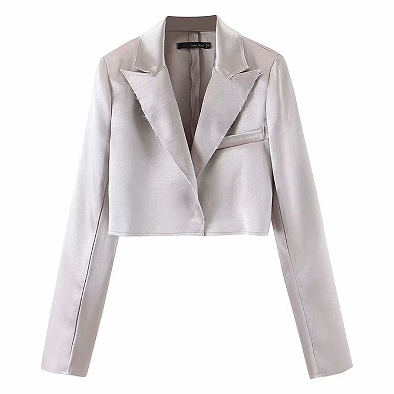 Дамско сако с V-образно деколте -къс модел 