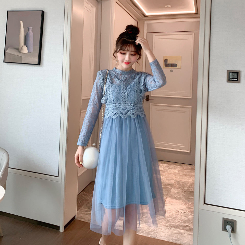 Rochie moderna de dama lunga in trei culori cu dantela si tul