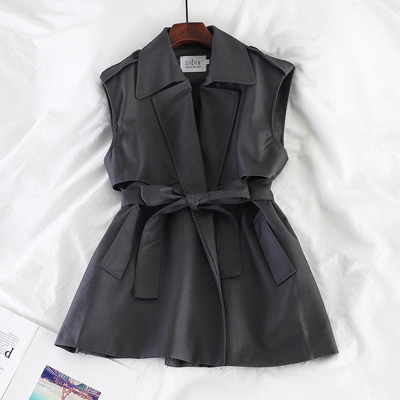 Stílusos női mellény zsebekkel és övvel több színben