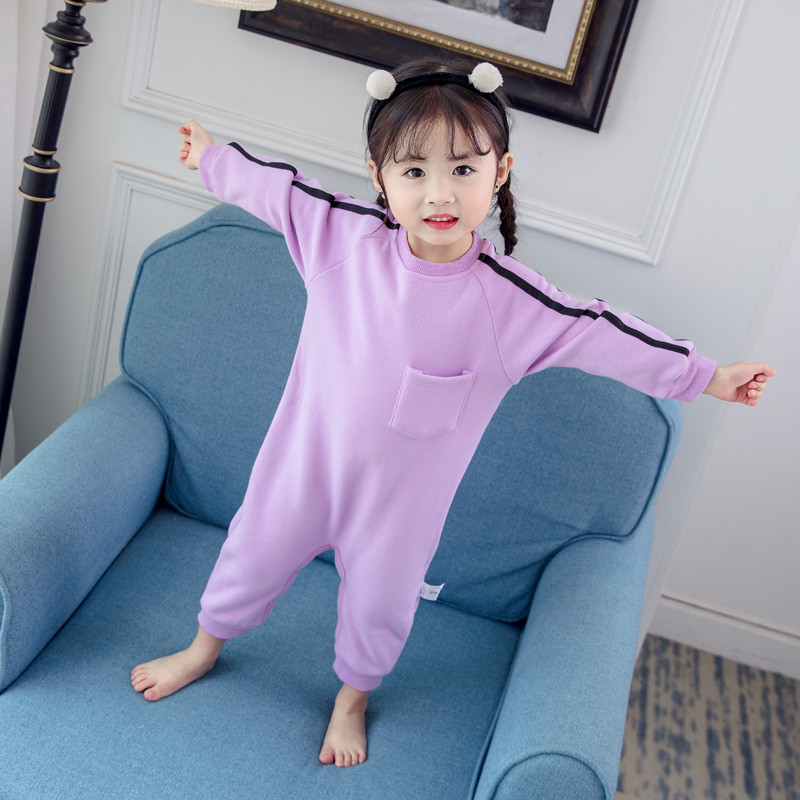 Pijamale pentru copii cu buzunar și inscripții pentru fete