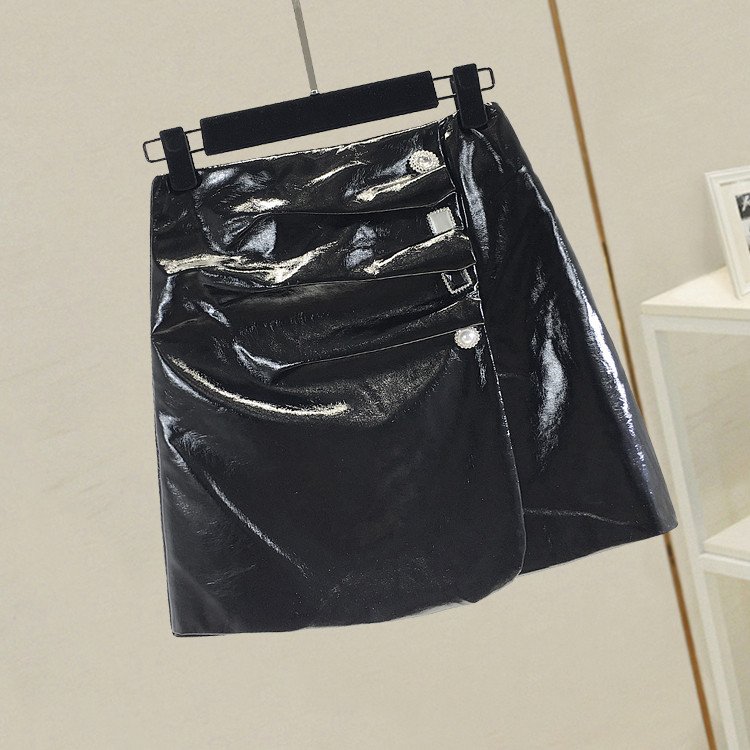 Fusta scurta dama in mai multe culori cu pietre decorative