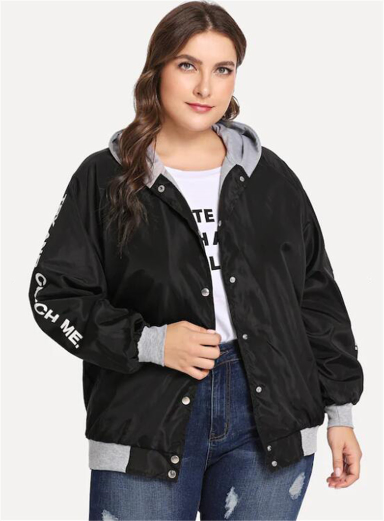 Geaca de toamna moderna de dama cu marimi pana la 4XL in culoarea neagra