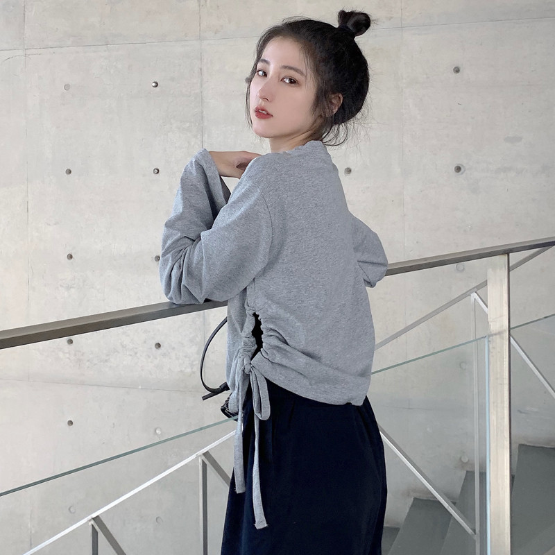 Bluza dama - model simplu cu cravate in alb, negru si gri