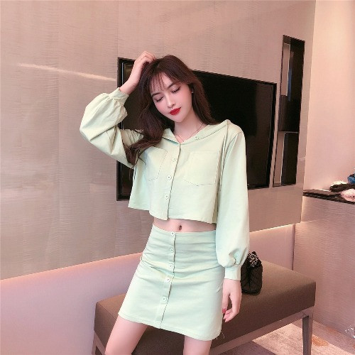 Set de dama bluza scurta si fusta in trei culori