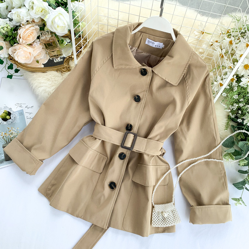 Geaca de dama de toamna cu nasturi si curea in mai multe culori