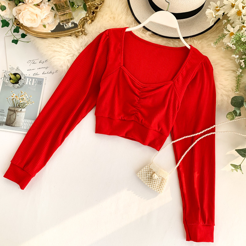 Bluză scurtă de damă casual, cu mâneci lungi și decolteu pătrat