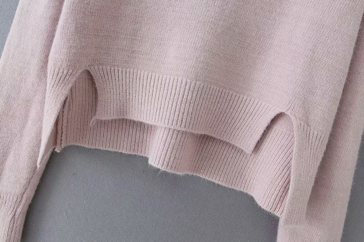 Pulover scurt de dama cu crapaturi si maneci lungi in doua culori