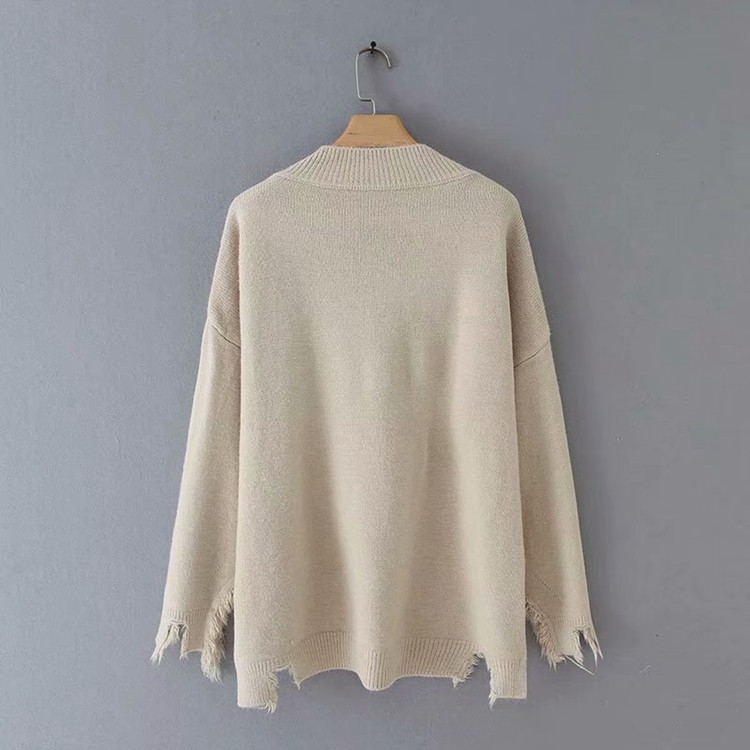 Μακρύ πουλόβερ με λαιμόκοψη και σχισμένο μοτίβο σε μπεζ χρώμα