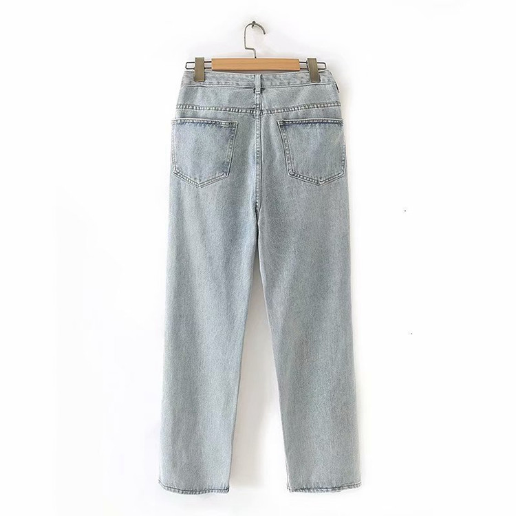 Blugi de dama de culoare deschisa - model larg