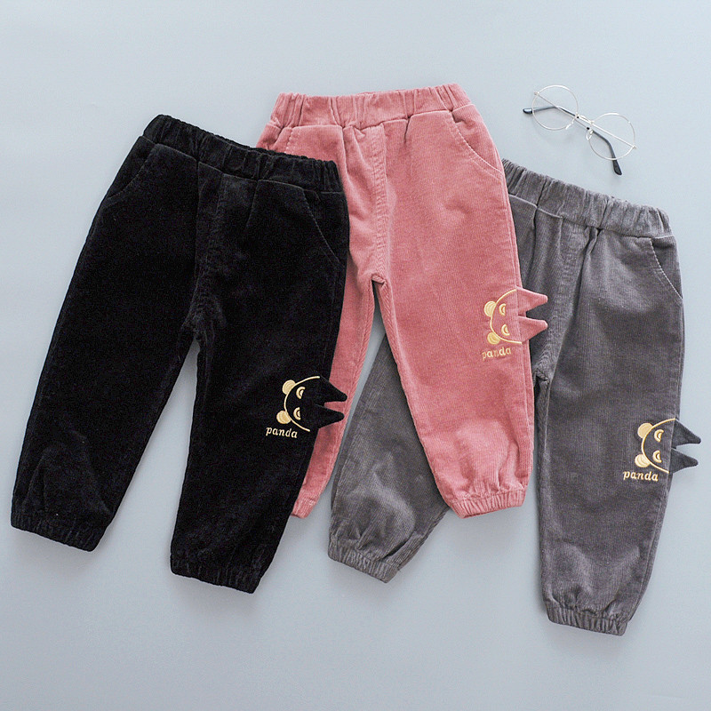 Модерен детски панталон в три цвята с бродерия-за момичета
