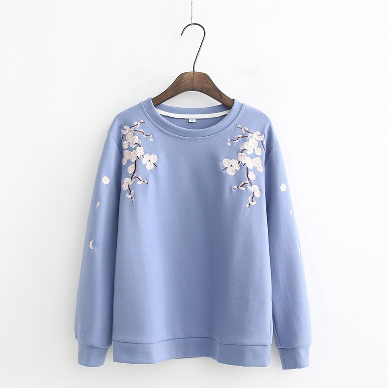 Νέο μοντέλο γυναικεία μπλούζα με O-λαιμό και κέντημα σε δύο χρώματα