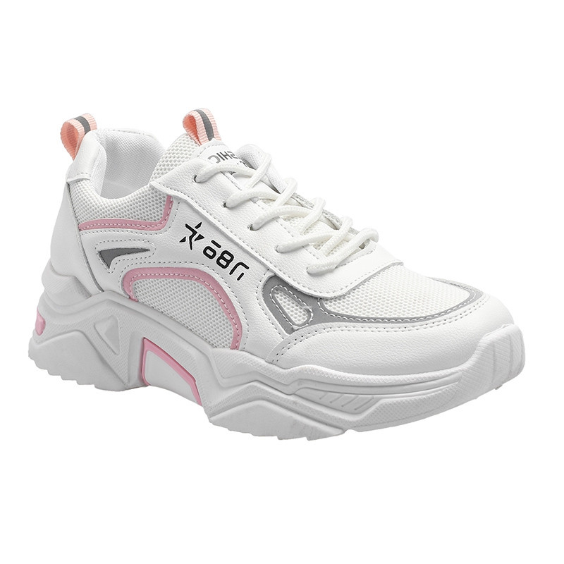 Három színben fűzős női tornacipő új modellje