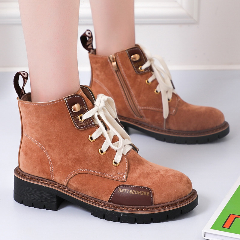 Καθημερινές γυναικείες  μπότες με δεσμούς σε τρία χρώματα