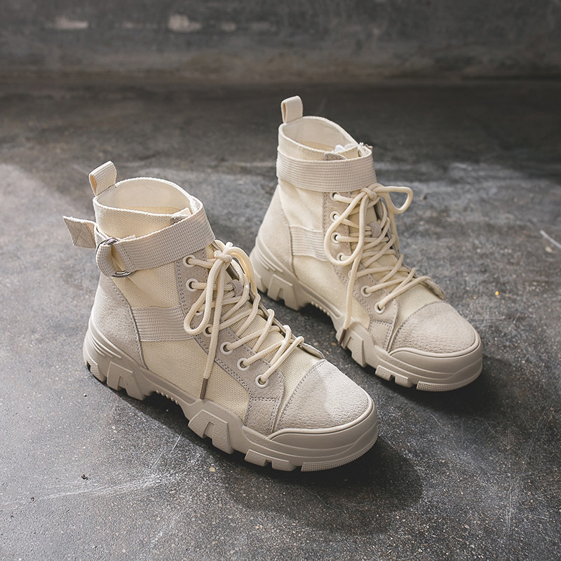 Καθημερινά  γυναικεία αθλητικά έκο δερμάτινα  παπούτσια σε λευκό και μπεζ χρώμα