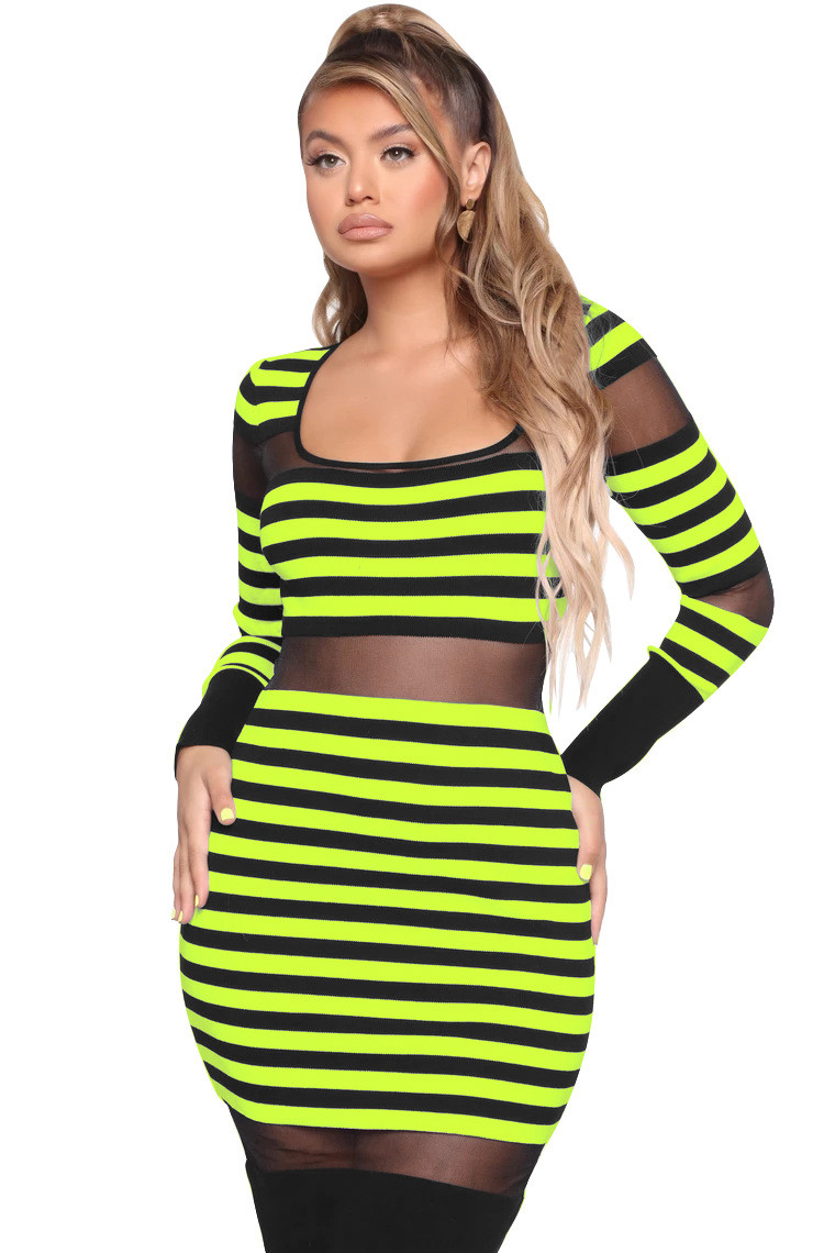 Új modell női ruha átlátszó részekkel több színben