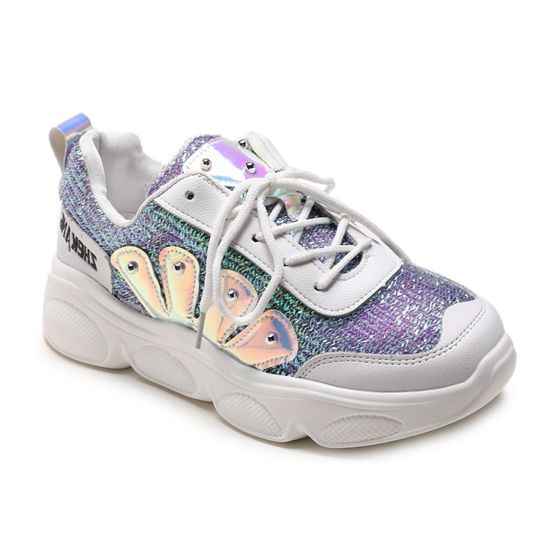 Casual γυναικεία παπούτσια με κορδόνια και κομψό αποτέλεσμα σε δύο χρώματα