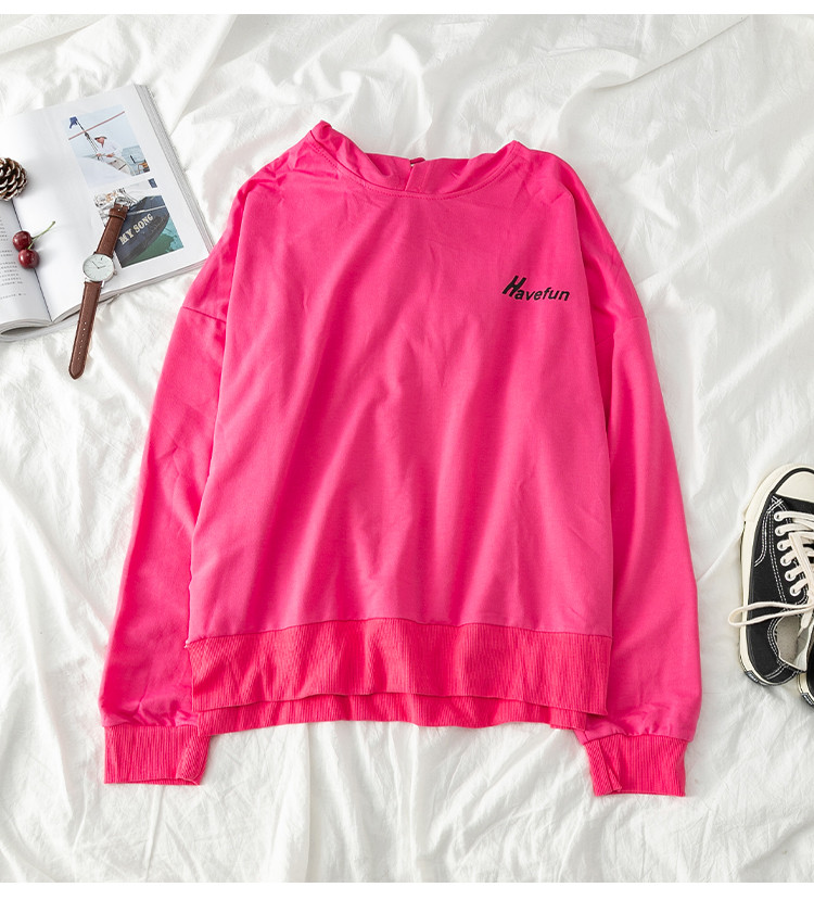 Bluza de dama in trei culori cu inscriptie si gluga