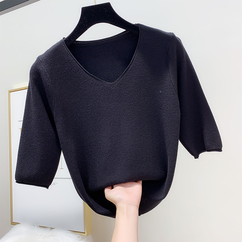 Női blúz 3/4 ujjal, spitz nyakkivágással, négy színben