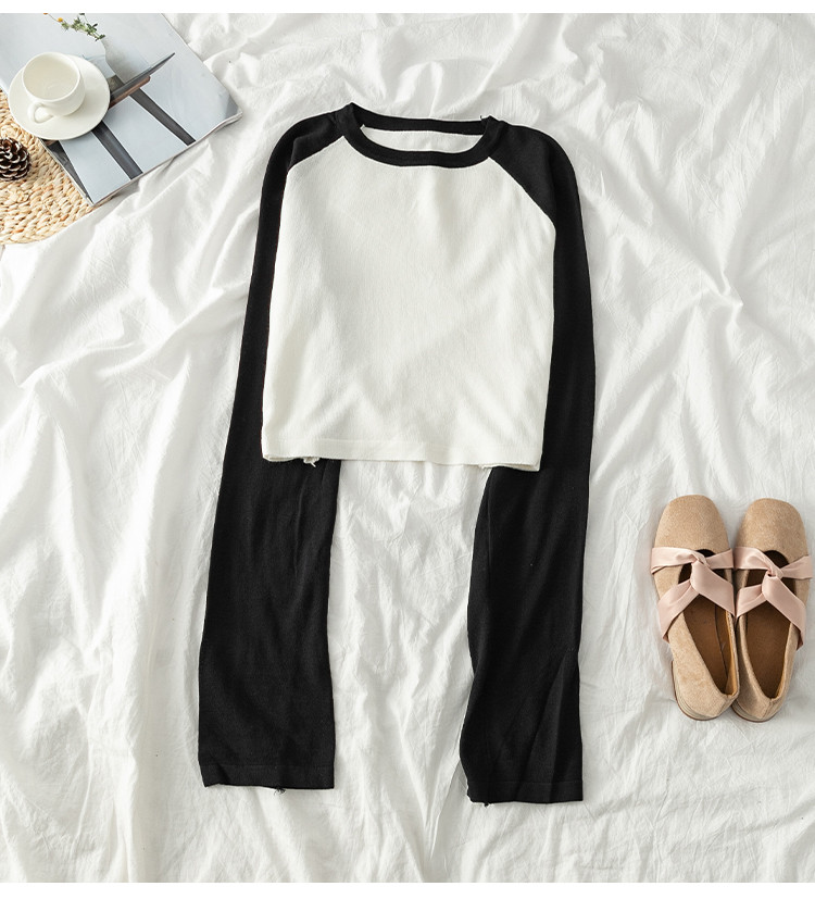 Γυναικεία κοντή μπλούζα σε τρία χρώματα με λαιμό O