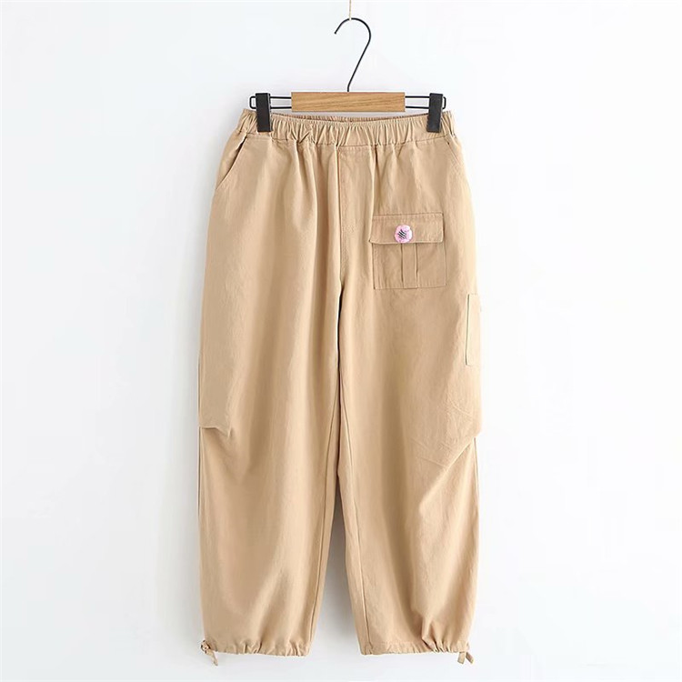 Sport női nadrág új modell zsebbel, több színben