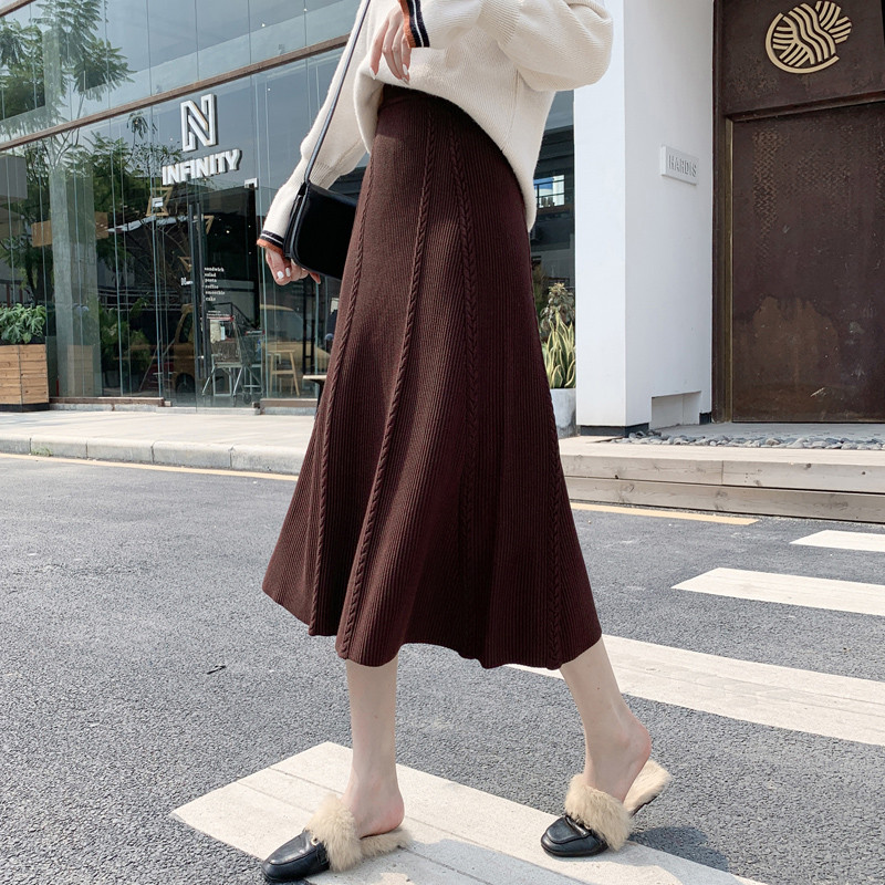 Fusta topică damă în mai multe culori - model drept