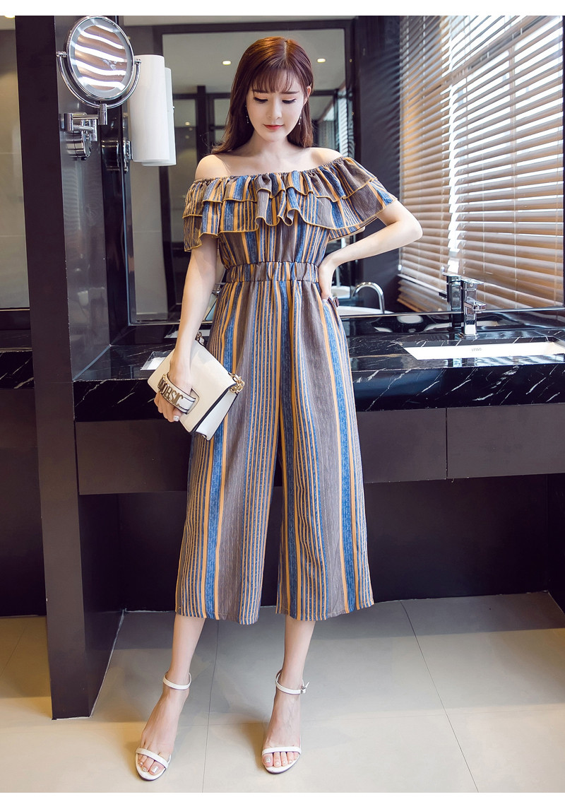 Salopetă de damă modernă cu mâneci căzute