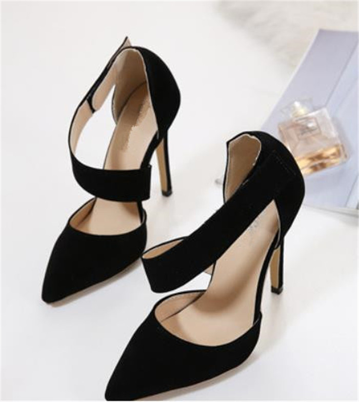 Pantofi eleganti de dama cu toc in doua culori