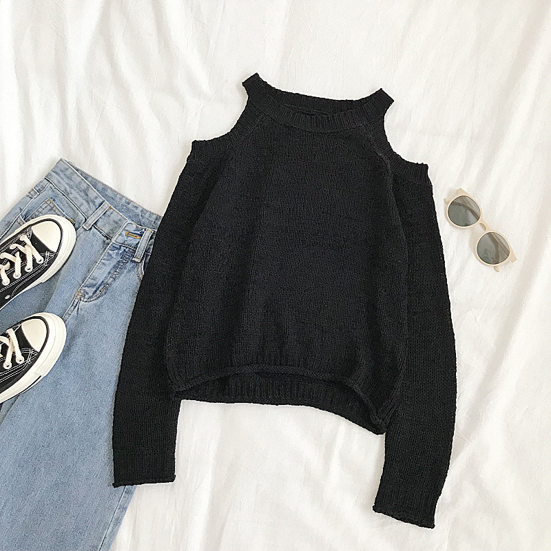 Női pulóver új modellje három színben, csupasz váll