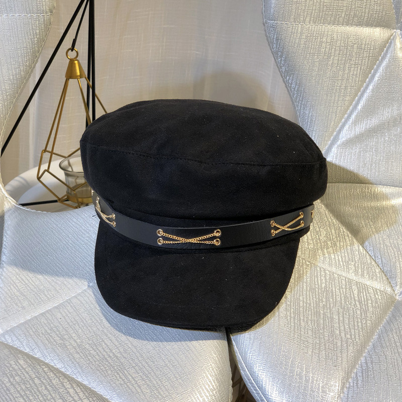 Κομψή γυναικεία τραγιάσκα σε διάφορα χρώματα