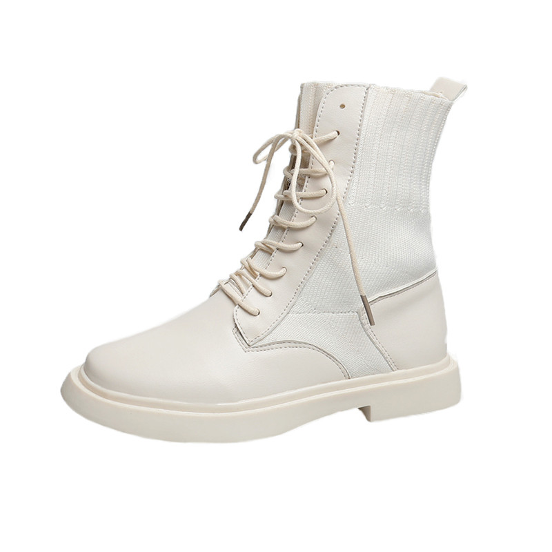 Γυναικείες casual μπότες σε λευκό και μαύρο χρώμα