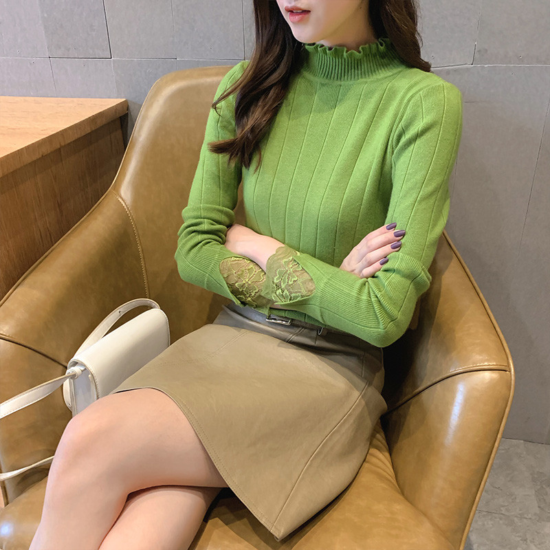 Bluza de dama moderna in mai multe culori cu guler inalt si dantela