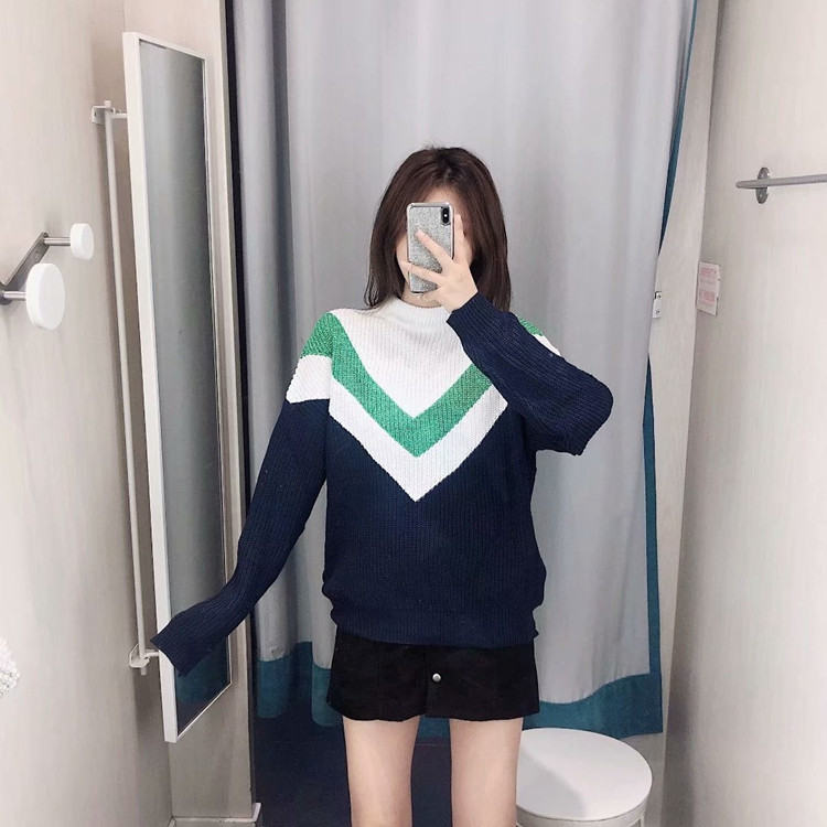 Pulover casual de dama cu guler si model