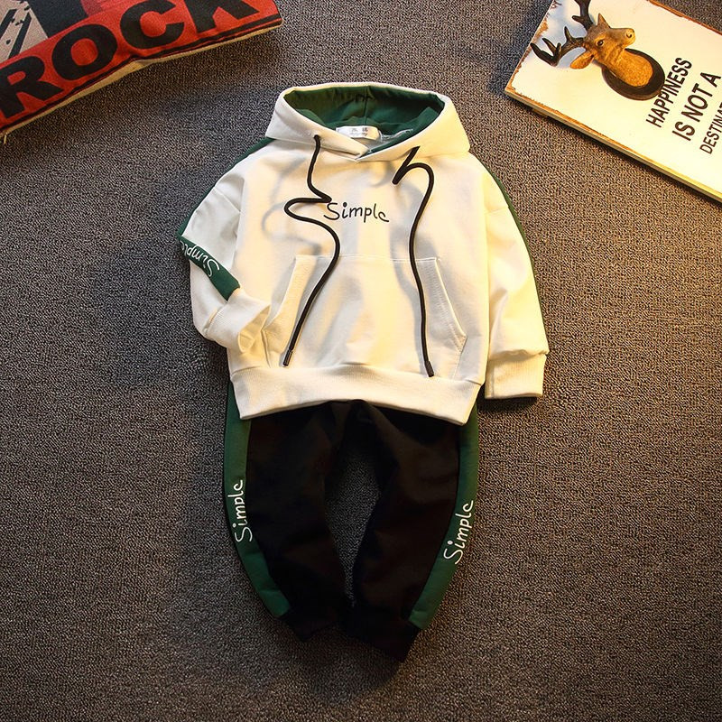 Νέο μοντέλο Αθλητικό παιδικό σετ μπλουζάκι με κουκούλα + παντελόνι