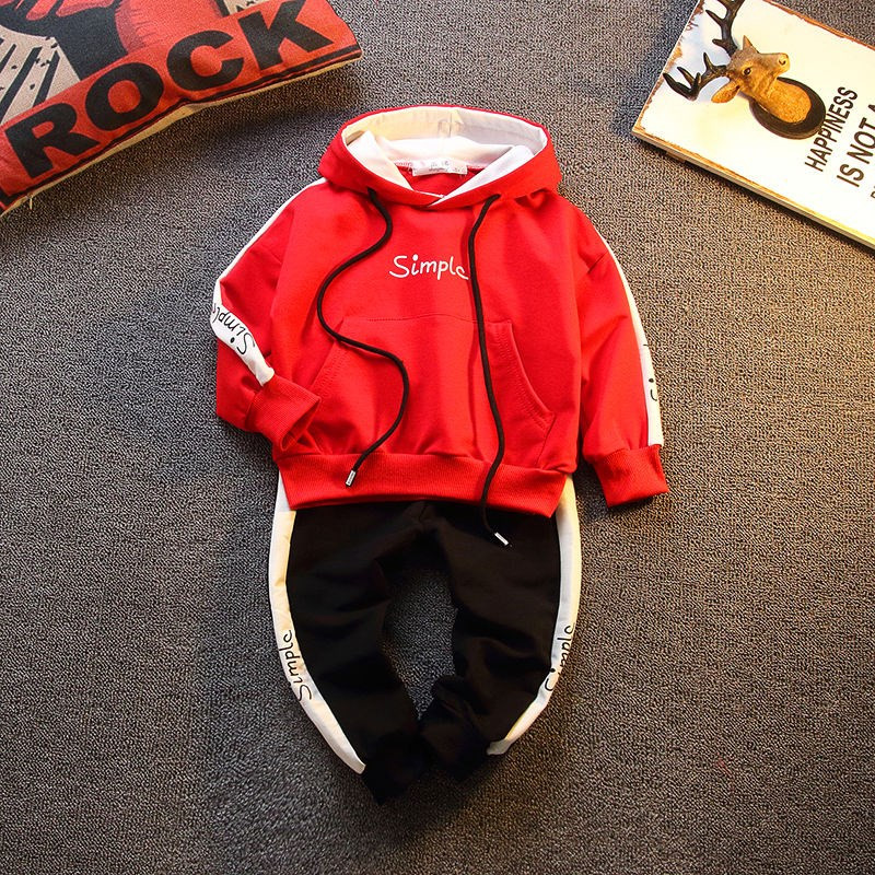 Νέο μοντέλο Αθλητικό παιδικό σετ μπλουζάκι με κουκούλα + παντελόνι