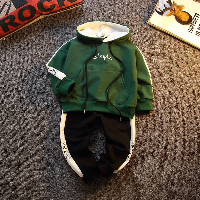 Νέο μοντέλο Αθλητικό παιδικό σετ μπλουζάκι με κουκούλα + παντελόνι