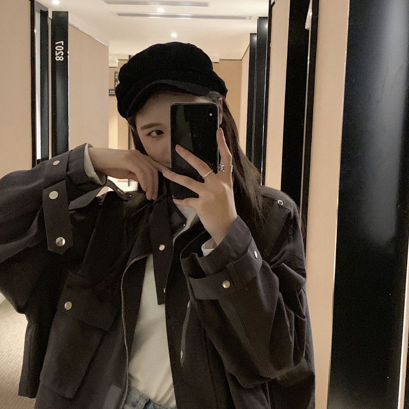 Γυναικείο μοντέρνο μπουφάν σε τρία χρώματα -κοντό μοντέλο