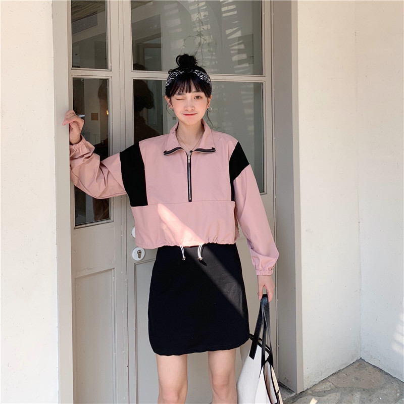 Γυναικεία casual μπλούζα σε δύο χρώματα - ευρύ μοντέλο