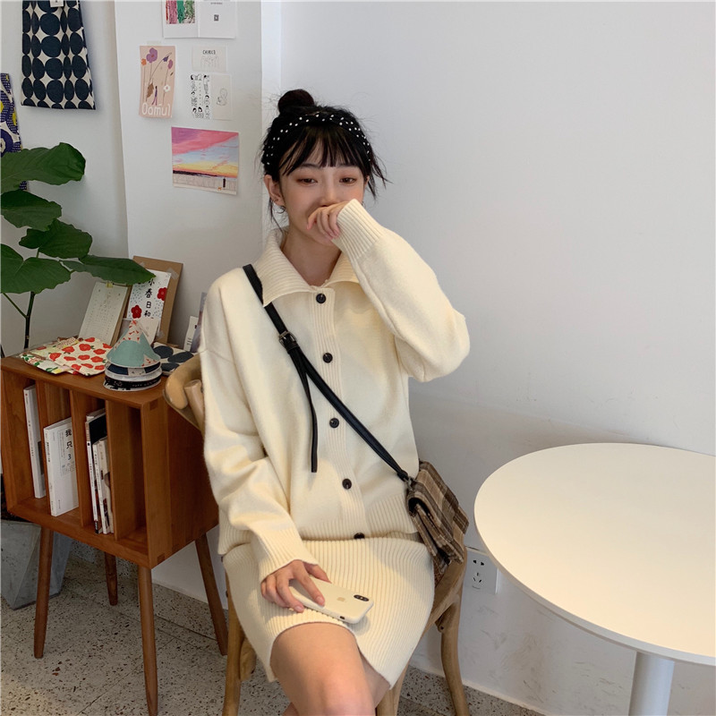 Set modern de fustă și vestă pentru femei