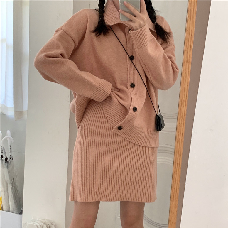 Set modern de fustă și vestă pentru femei