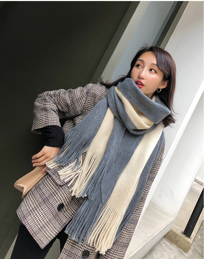 Modern női sál rojtokkal több színben