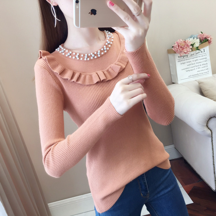 Pulover de dama casual cu perle pe decolteu in diferite culori