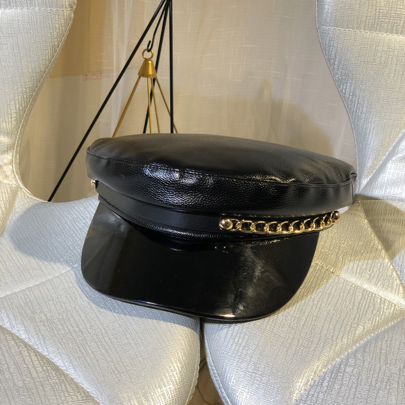 Új modell eko bőrből készült női sapka lánccal három színben