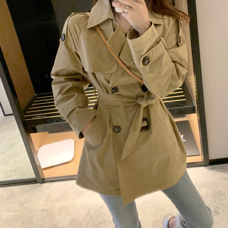 Bézs színű női topikkabát