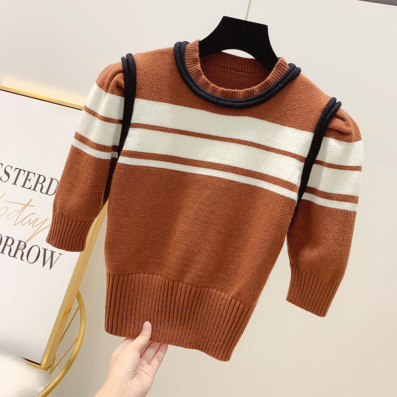 Női pulóver 3/4-es ujjal és O-nyakkal