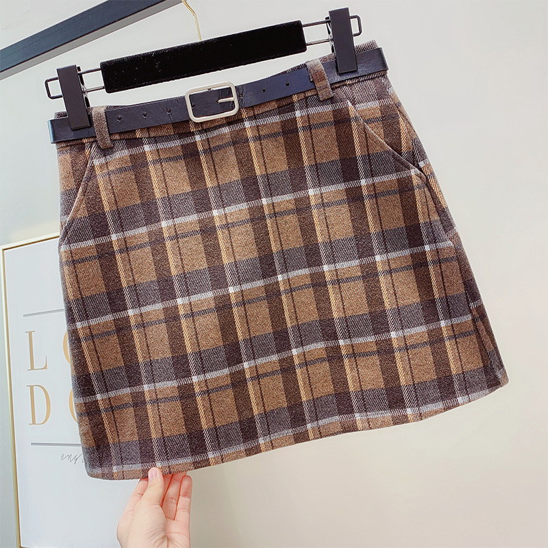 Fusta dama in carouri cu curea in trei culori