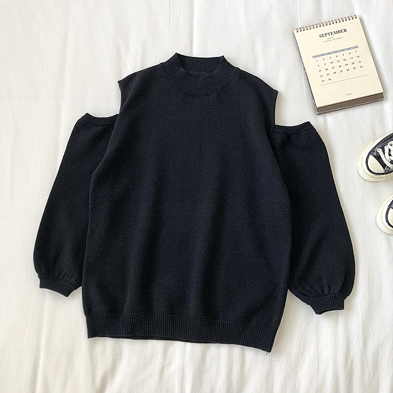 Κομψή γυναικεία μπλούζα σε τρία χρώματα με γυμνά ώμους