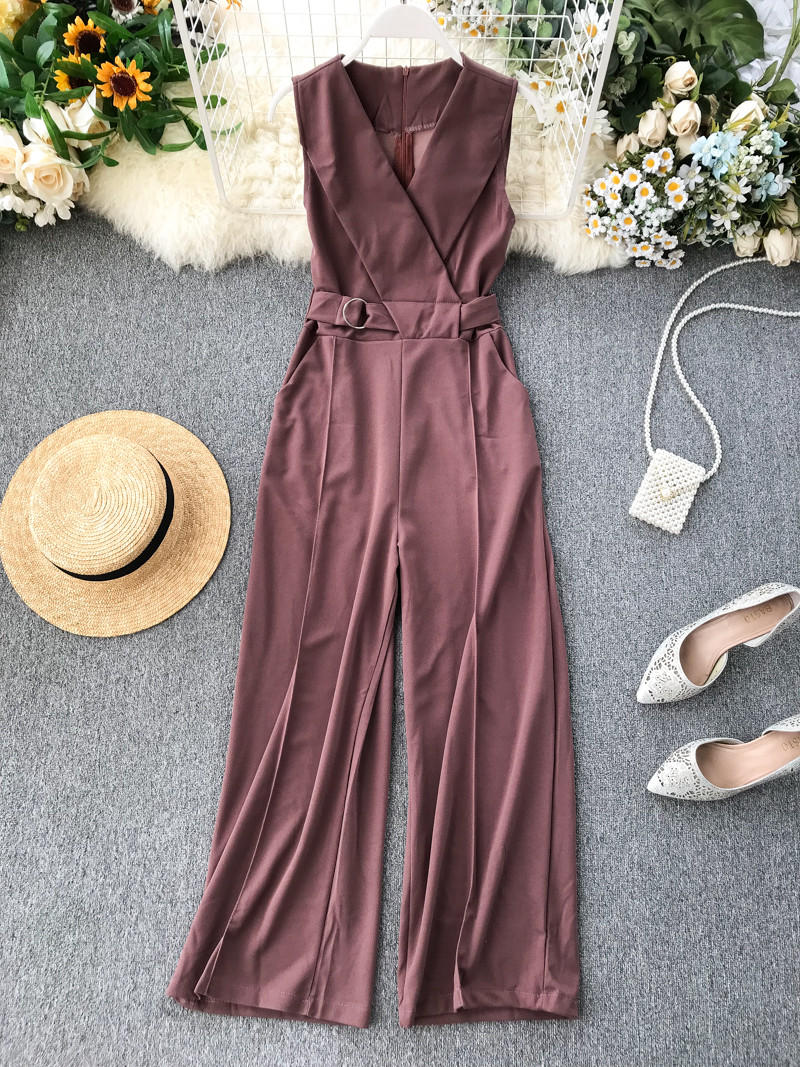 Hosszú női overál övvel, különböző színekben